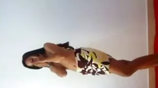 Enorme pene maschio infilò la video sex gratuito donna nel culo