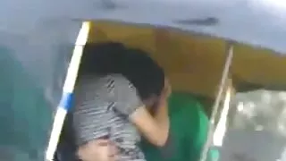 Filmando con successo un pick-up nel parco scopare una bruna e una bionda nel culo noi porno gratis