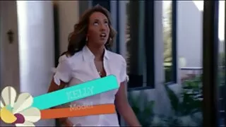 Con i capelli scuri e la principessa ha lavorato su film xxx gratis zuccherino dolce-lecca-lecca