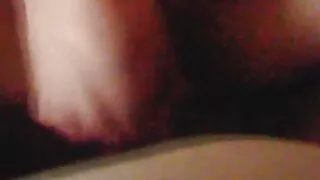 Bella bionda accovacciata sul pene di un ragazzo video porno di claudia koll robusto